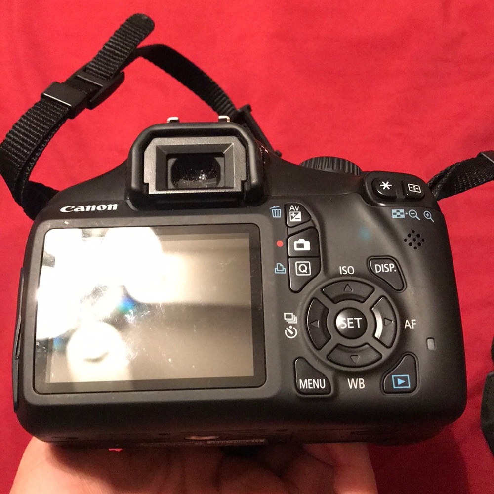 Perfect  condition canon rebel t3 - Picture 8 of 8